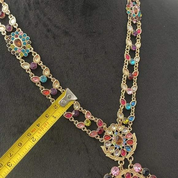 Large Gold Pendant Necklace - Picture 12 of 12